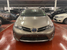 Charger l'image dans la galerie, Toyota Auris 1.8 Hybride Automatique 08/ 2014 + 4 Pneus