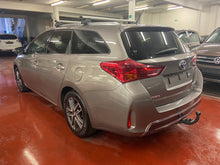Charger l'image dans la galerie, Toyota Auris 1.8 Hybride Automatique 08/ 2014 + 4 Pneus