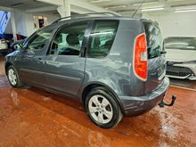 Load image into Gallery viewer, Skoda Roomster 1.4 Essence Manuelle 03 / 2009