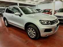 Load image into Gallery viewer, Volkswagen Touareg 3.0 Diesel Automatique 01 / 2014
