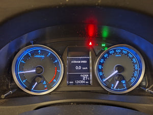 Toyota Auris 1.6 Essence Manuelle 01 / 2014