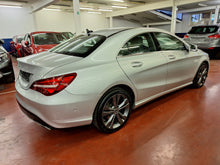 Load image into Gallery viewer, Mercedes CLA 180 1.6 Automatique 07 / 2017