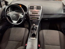 Charger l&#39;image dans la galerie, Toyota Avensis 2.0 Diesel Manuelle 06 / 2014 + Un jeu de 4 Pneus avec Jantes