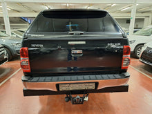 Load image into Gallery viewer, Toyota Hilux 3.0 Diesel Automatique 06 / 2012