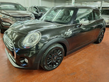Load image into Gallery viewer, Mini Cooper 1.5 Essence Manuelle 01 / 2015