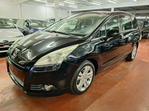 Peugeot 5008 1.6 Diesel Manuelle 06 / 2012