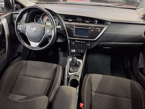 Toyota Auris 1.4 Diesel Manuelle 06 / 2015