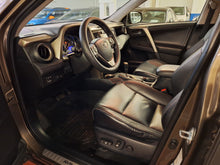 Charger l&#39;image dans la galerie, Toyota Rav4 2.2 Diesel 4x4 Automatique 04 / 2014