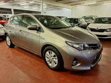 Load image into Gallery viewer, Toyota Auris 1.8 Hybride Automatique 01 / 2014