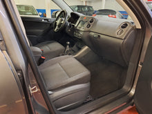 Afbeelding in Gallery-weergave laden, Volkswagen Tiguan 2.0 Diesel Manuelle 04 / 2011