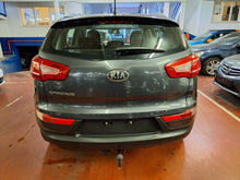 Charger l&#39;image dans la galerie, Kia Sportage 1.6 Essence Manuelle 01 / 2013