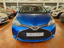 Afbeelding in Gallery-weergave laden, Toyota Yaris 1.3 Essence Automatique 07 / 2016