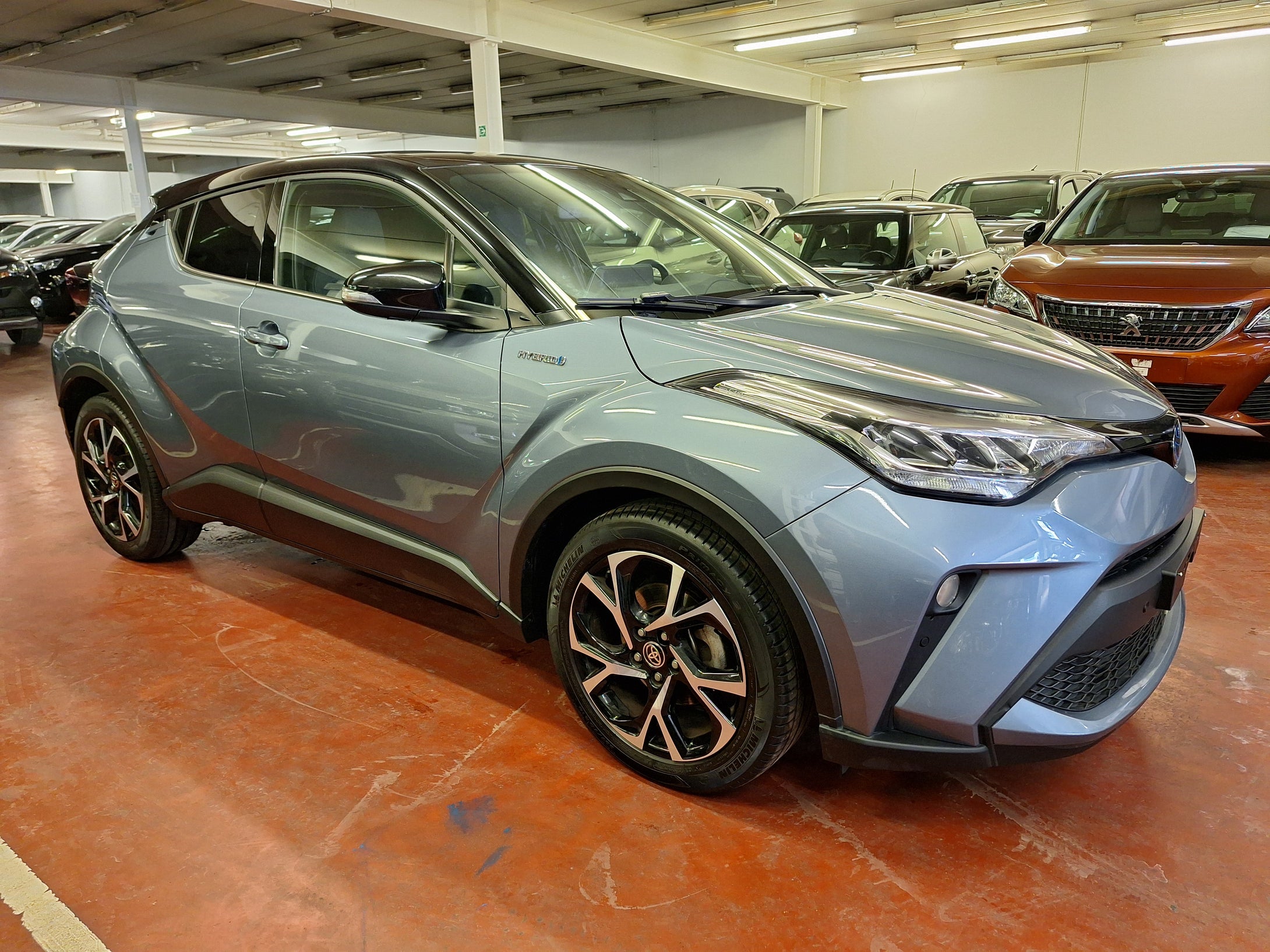 Toyota C-HR 2.0 Hybride Automatique 04 / 2021