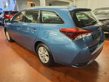 Load image into Gallery viewer, Toyota Auris 1.8 Hybride Automatique 12 / 2018