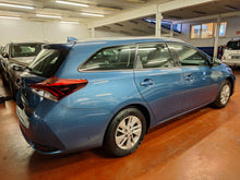 Load image into Gallery viewer, Toyota Auris 1.8 Hybride Automatique 12 / 2018