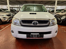 Load image into Gallery viewer, Toyota Hilux 2.5 Diesel Manuelle 09 / 2009