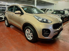 Charger l&#39;image dans la galerie, Kia Sportage 1.6 Essence Manuelle 06 / 2017