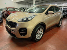 Charger l&#39;image dans la galerie, Kia Sportage 1.6 Essence Manuelle 06 / 2017