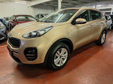 Afbeelding in Gallery-weergave laden, Kia Sportage 1.6 Essence Manuelle 06 / 2017