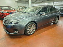 Load image into Gallery viewer, Toyota Avensis 1.8 Essence Manuelle 03 / 2014