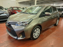 Load image into Gallery viewer, Toyota Yaris 1.3 Essence Manuelle 05 / 2016