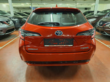 Load image into Gallery viewer, Toyota Corolla 1.8 Hybride Automatique 03 / 2021