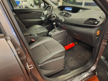 Afbeelding in Gallery-weergave laden, Renault Scenic 1.2 Essence Manuelle 04 / 2013