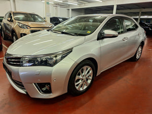 Toyota Corolla 1.6 Essence Automatique 04 / 2014