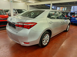 Toyota Corolla 1.6 Essence Automatique 04 / 2014