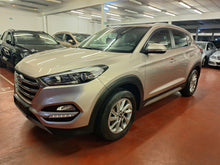 Afbeelding in Gallery-weergave laden, Hyundai Tucson 1.6 Essence Manuelle 04 / 2018