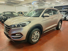 Afbeelding in Gallery-weergave laden, Hyundai Tucson 1.6 Essence Manuelle 04 / 2018