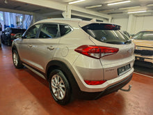 Afbeelding in Gallery-weergave laden, Hyundai Tucson 1.6 Essence Manuelle 04 / 2018