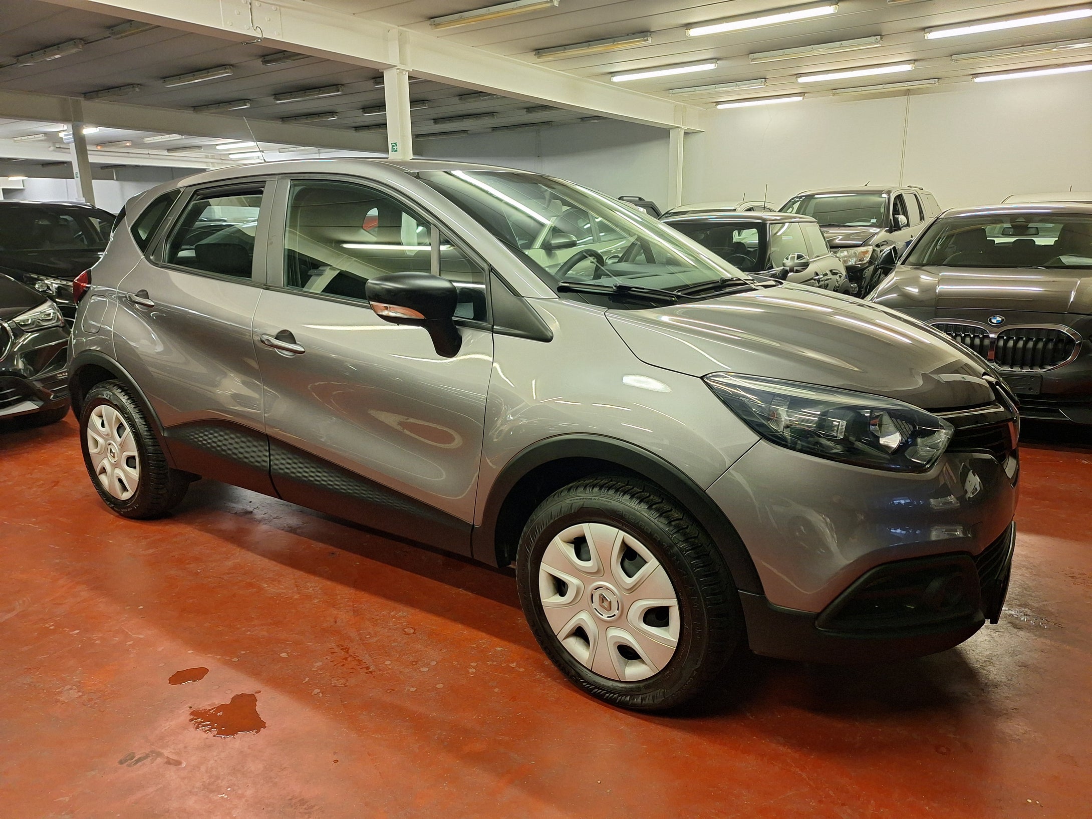 Renault Captur 0.9 Essence Manuelle 10 / 2016