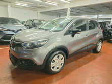 Charger l&#39;image dans la galerie, Renault Captur 0.9 Essence Manuelle 10 / 2016