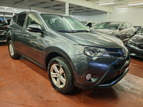 Toyota Rav4 2.0 Essence 4x4 Manuelle 01 / 2014