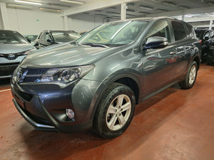 Toyota Rav4 2.0 Essence 4x4 Manuelle 01 / 2014