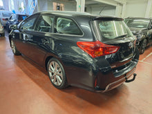 Load image into Gallery viewer, Toyota Auris 1.8 Hybride Automatique 02 / 2015