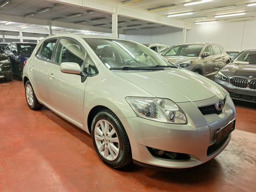 Toyota Auris 1.6 Essence Manuelle 02 / 2008