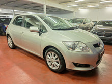 Load image into Gallery viewer, Toyota Auris 1.6 Essence Manuelle 02 / 2008