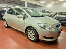 Load image into Gallery viewer, Toyota Auris 1.6 Essence Manuelle 02 / 2008