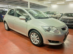 Toyota Auris 1.6 Essence Manuelle 02 / 2008