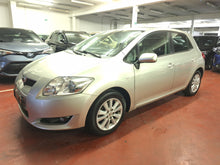 Load image into Gallery viewer, Toyota Auris 1.6 Essence Manuelle 02 / 2008