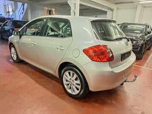 Toyota Auris 1.6 Essence Manuelle 02 / 2008