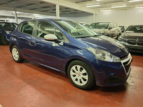 Peugeot 208 1.2 Essence Manuelle 02 / 2017