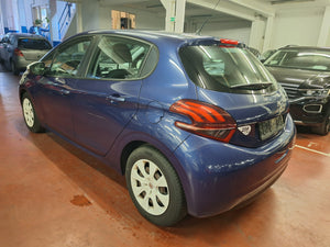 Peugeot 208 1.2 Essence Manuelle 02 / 2017