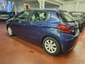 Peugeot 208 1.2 Essence Manuelle 02 / 2017