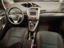 Load image into Gallery viewer, Toyota Verso 1.6 Essence Manuelle 06 / 2012