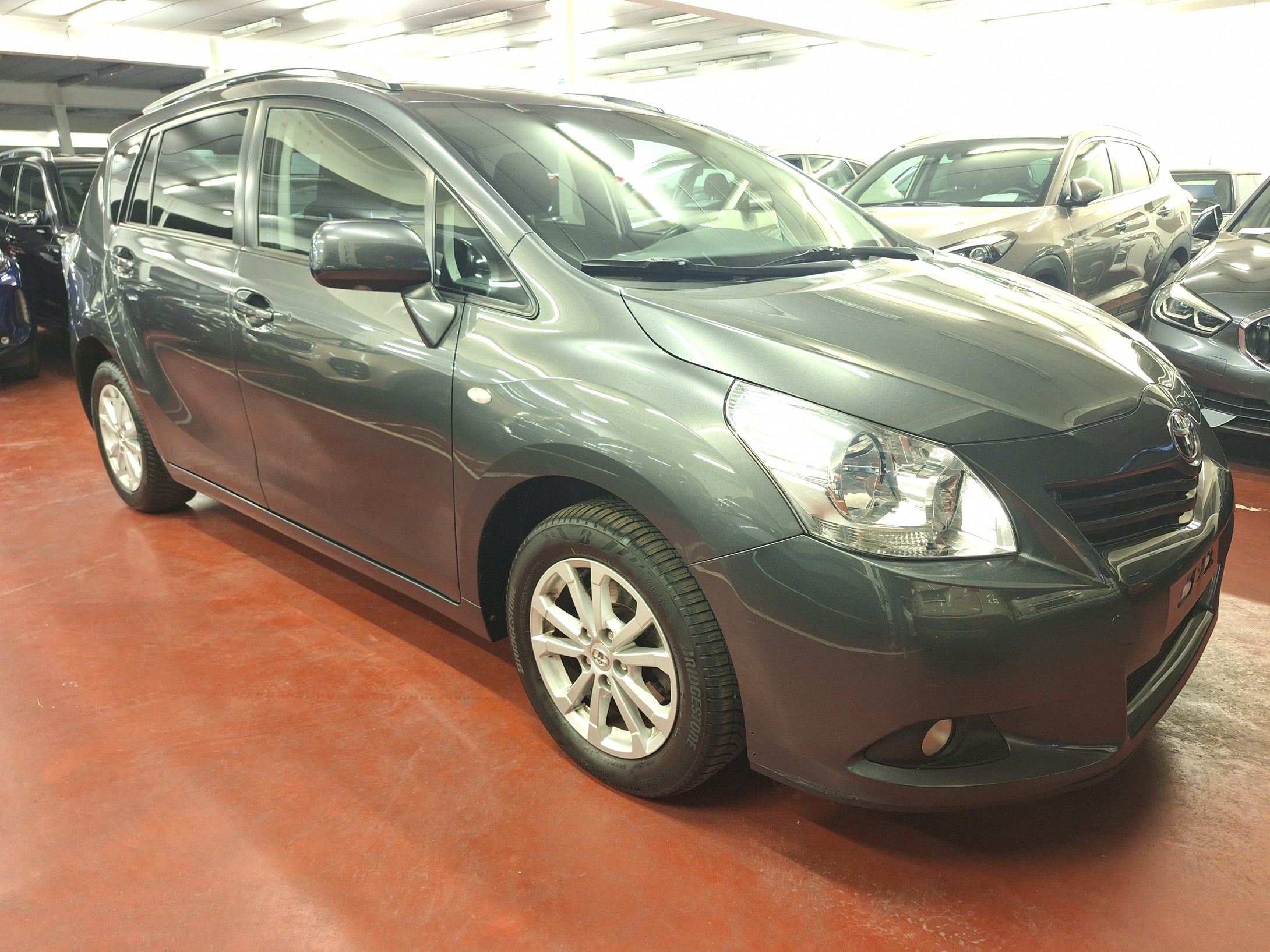 Toyota Verso 1.6 Essence Manuelle 06 / 2012