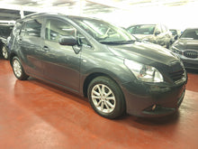 Load image into Gallery viewer, Toyota Verso 1.6 Essence Manuelle 06 / 2012