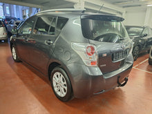 Load image into Gallery viewer, Toyota Verso 1.6 Essence Manuelle 06 / 2012